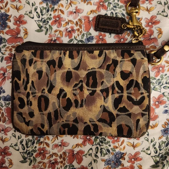 Coach Small Leopard Print Wristlet - Picture 6 of 12